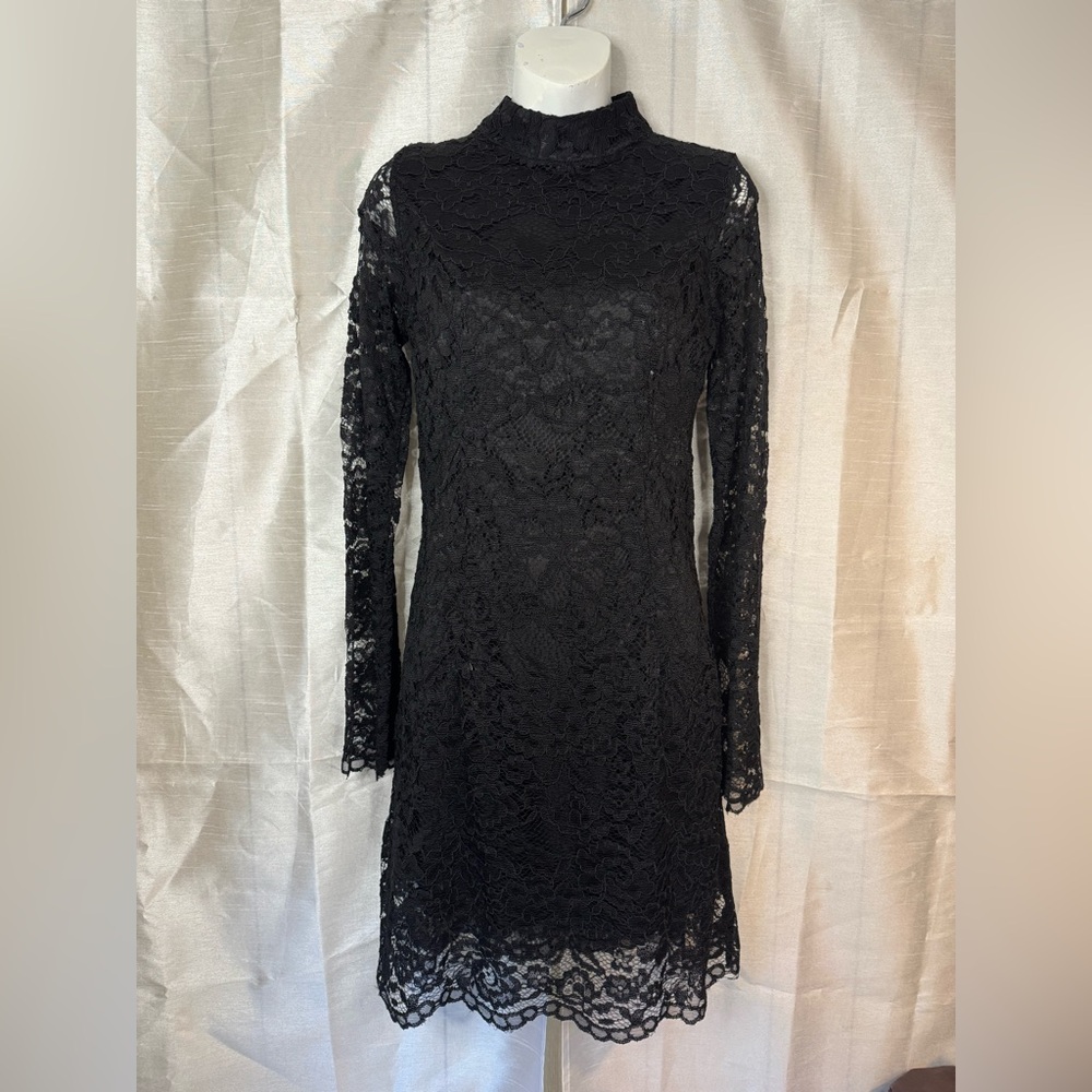 Love Riche Black Lace Long Sleeve Dress